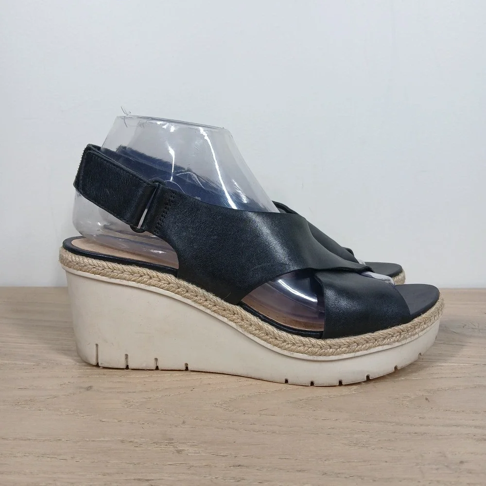 Clarks Sandals Womens 8 Black Leather Espadrille Wedge Boho Comfort Resort Chic